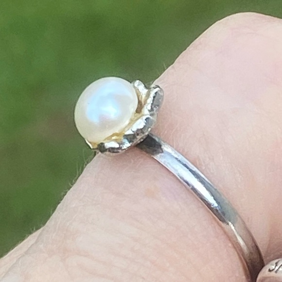 Cultured Pearl ring silver plated 6 mm Pearl adjustable size 7 - 8.5 - Picture 3 of 16